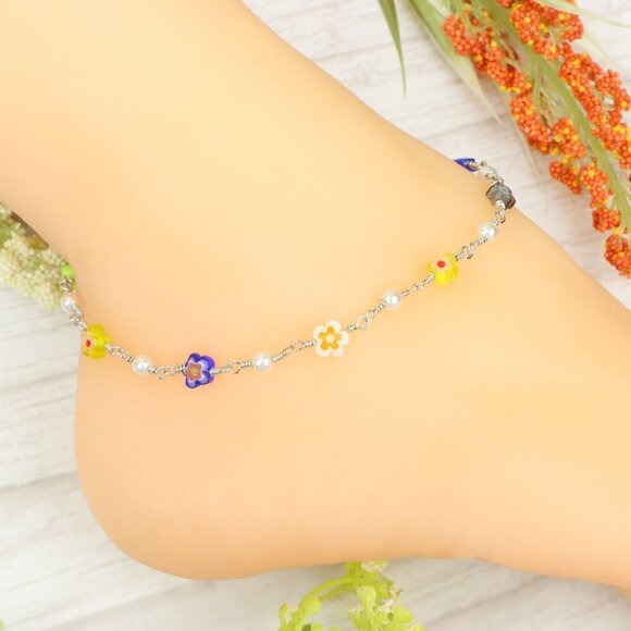 "Handmade Anklet – Elegant & Delicate Jewelry for Women | UNVRC1334 - Picture 3 of 11
